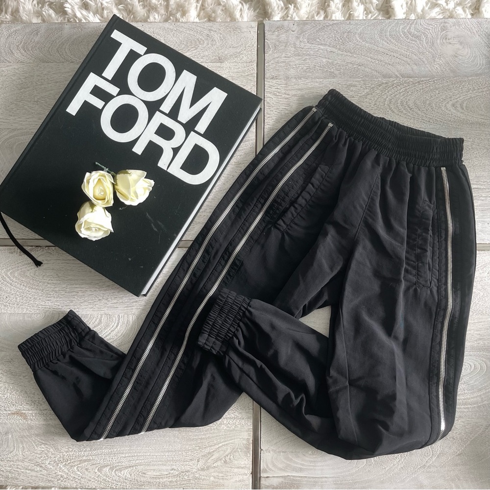 COPY - RtA joggers